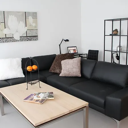 Halllandsnes Apartments Akureyri Room photo