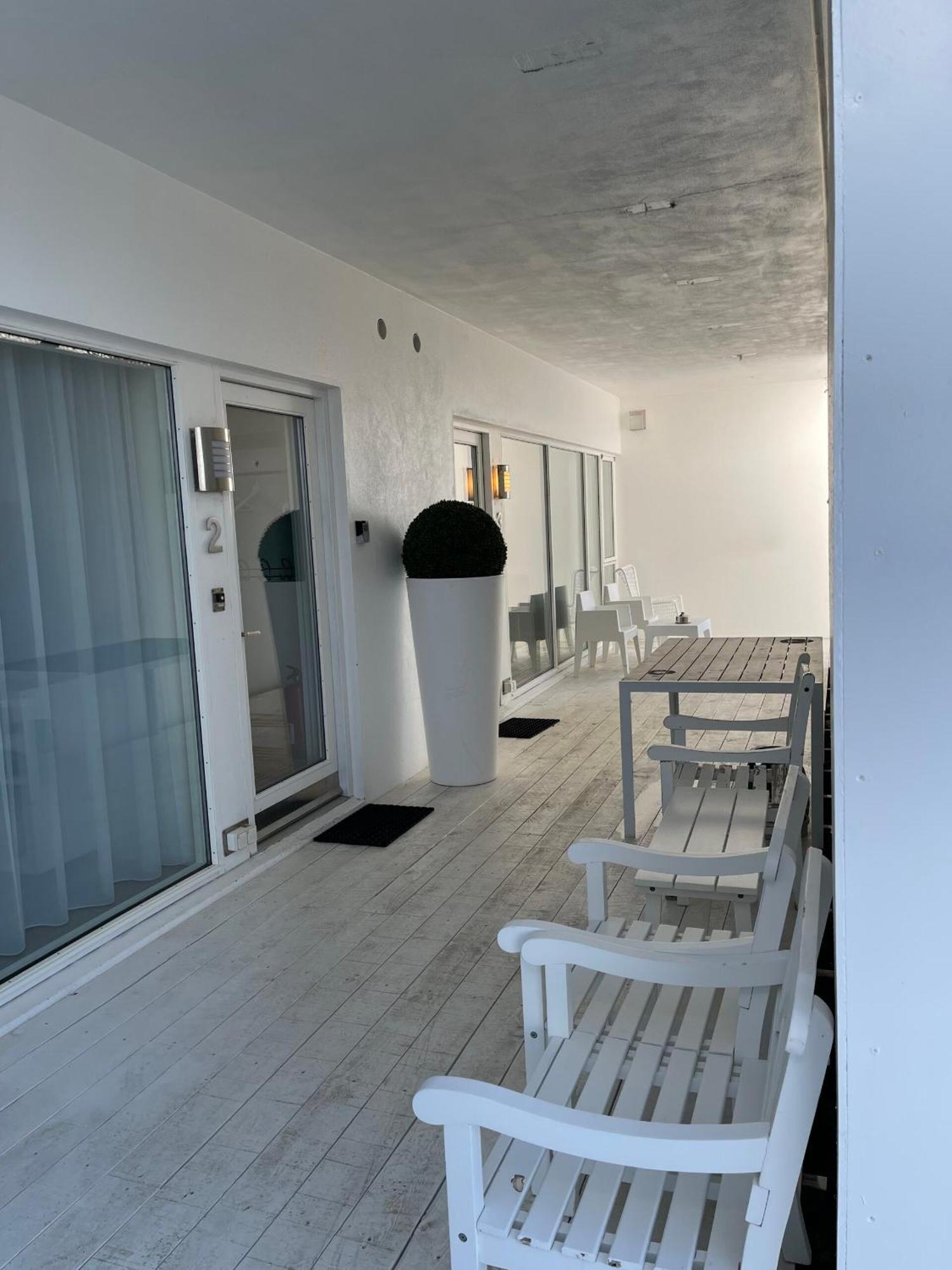 Halllandsnes Apartment *